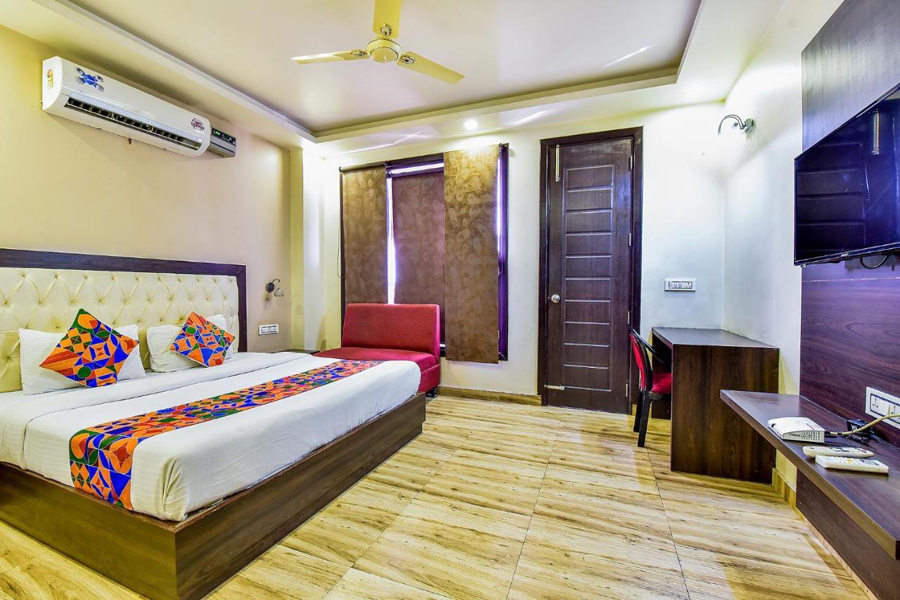 Fabhotel Surya Residency Дехрадун Екстериор снимка