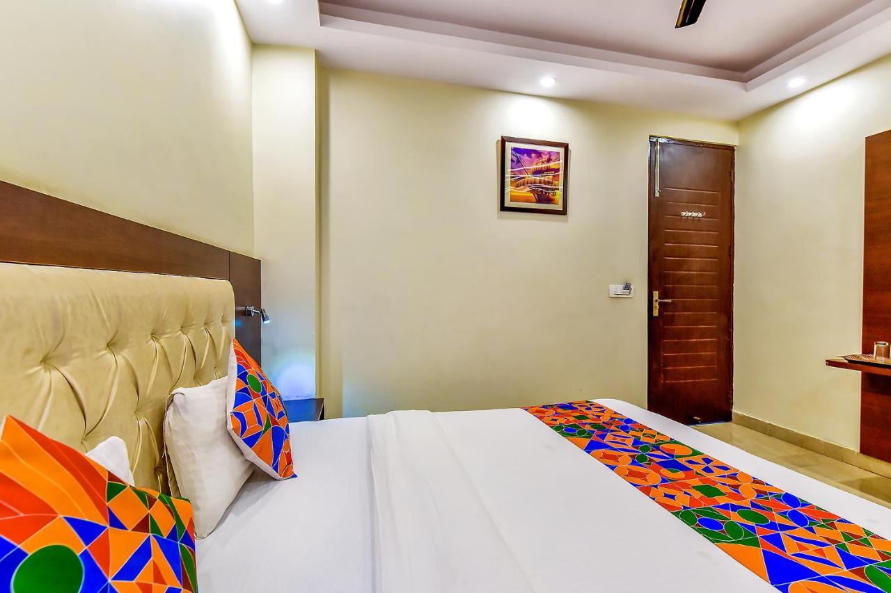 Fabhotel Surya Residency Дехрадун Екстериор снимка