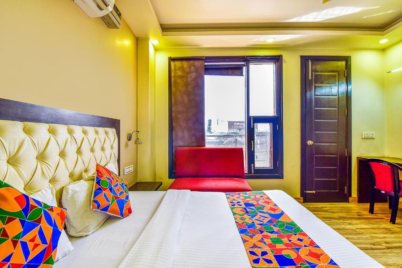 Fabhotel Surya Residency Дехрадун Екстериор снимка