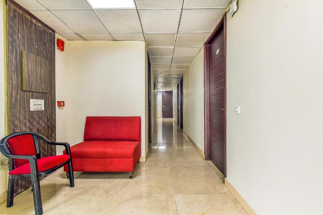 Fabhotel Surya Residency Дехрадун Екстериор снимка