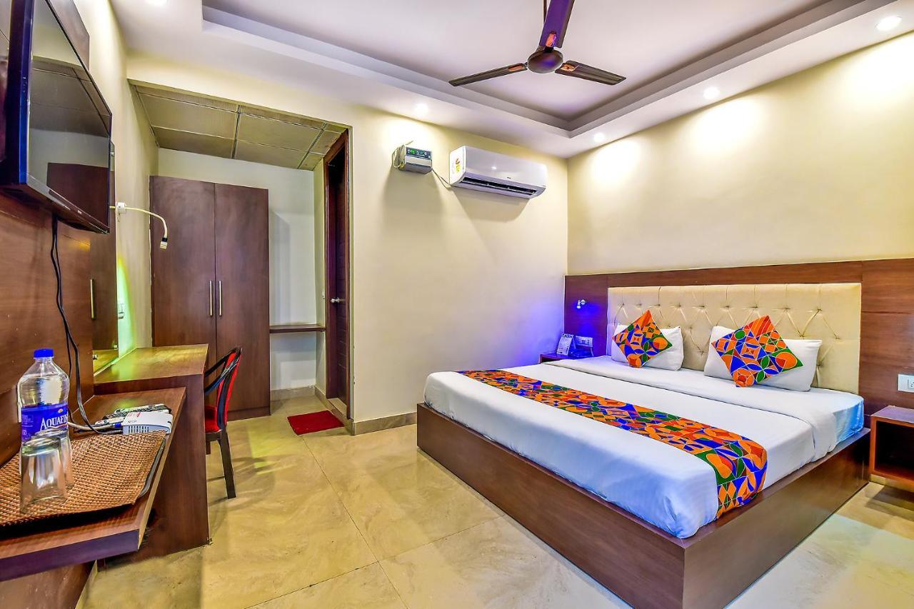 Fabhotel Surya Residency Дехрадун Екстериор снимка