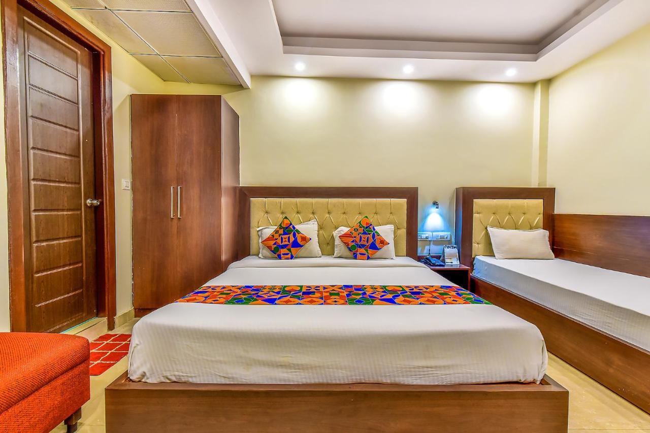 Fabhotel Surya Residency Дехрадун Екстериор снимка